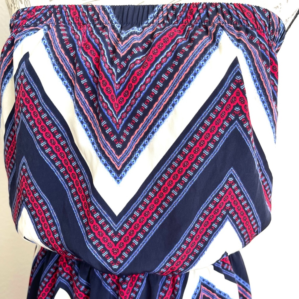 Express Strapless Wrap Dress - Picture 4 of 6